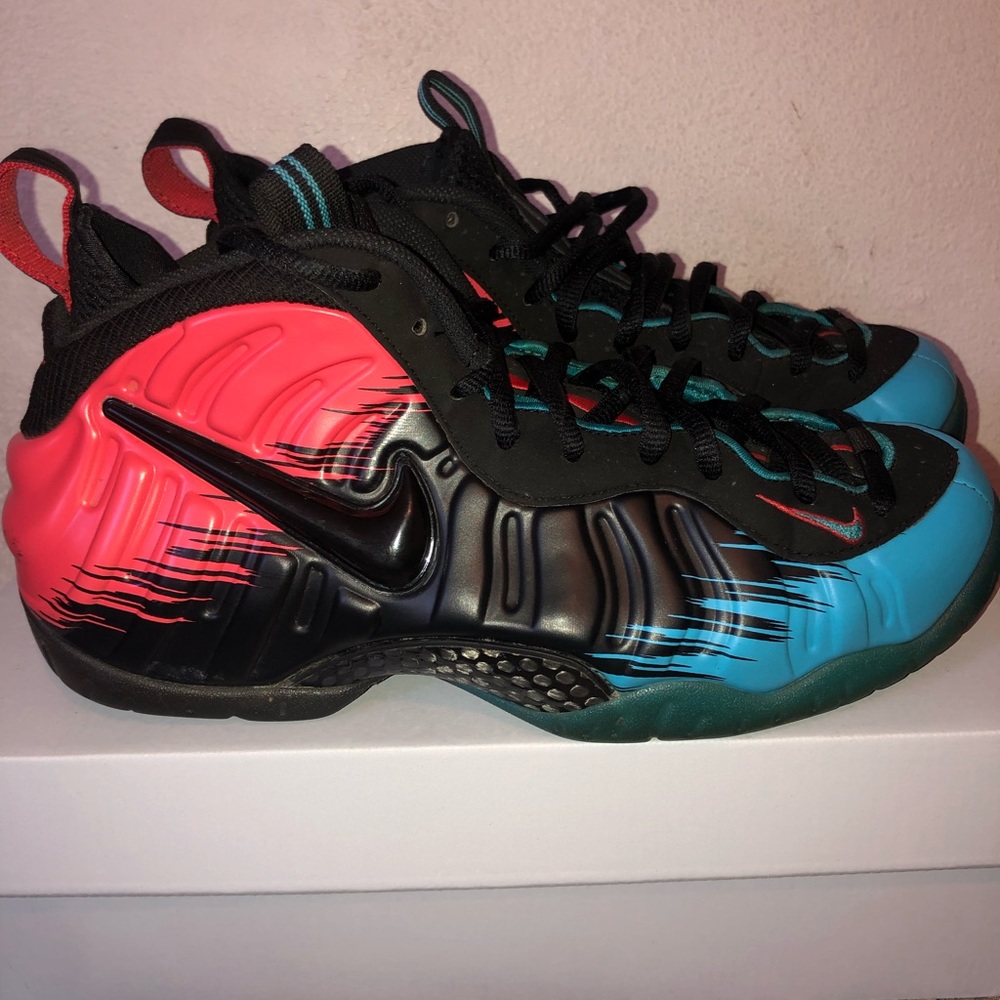 Nike foamposite pro spiderman